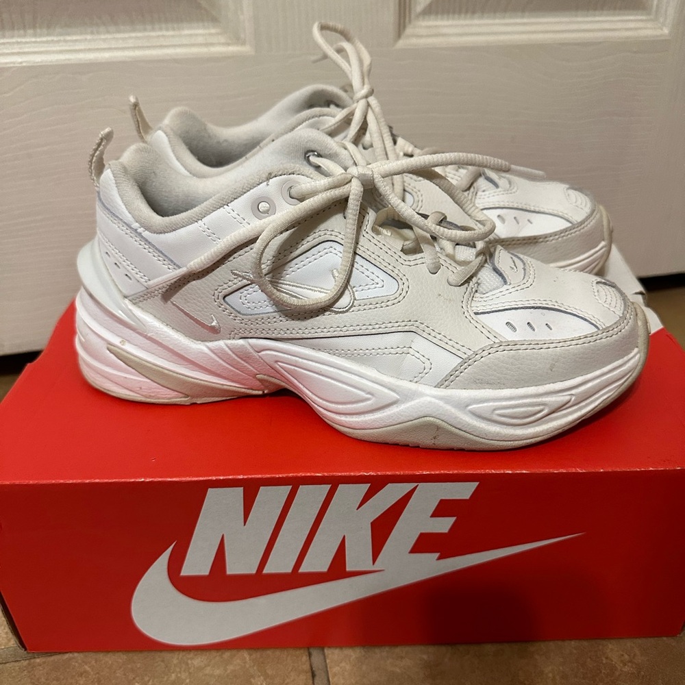 Nike Classic White Sneakers M2K TEKNO